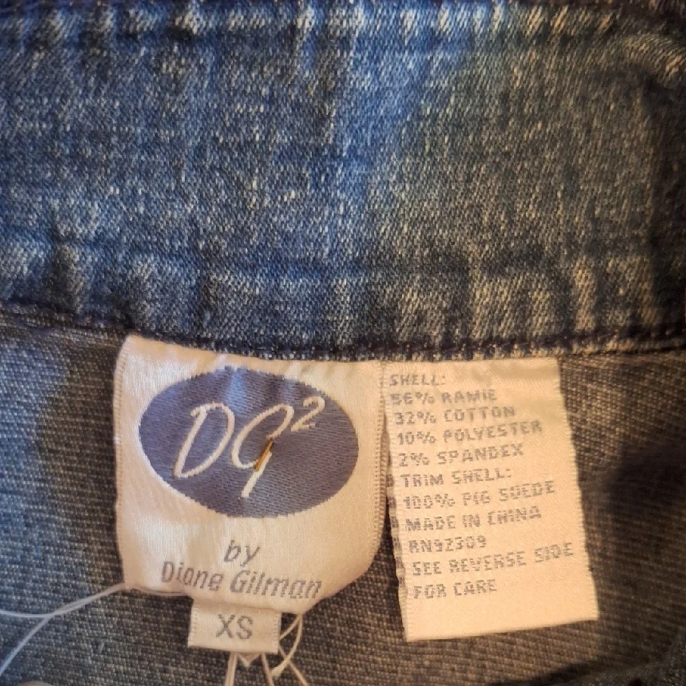 DG2 by Diane Gilman Blue and Brown Denim Jacket. Excellent Condion NWT Size XS - Picture 10 of 12